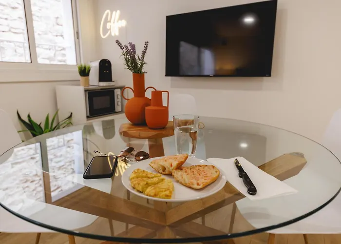 Bravissimo La Merce, Heart Of The Barri Vell Gerona